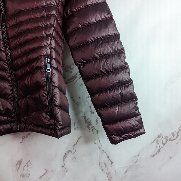 Calvin Klein Down Puffer Jacket Coat Hood Size Small Red Full Zip - Picture 4 of 15